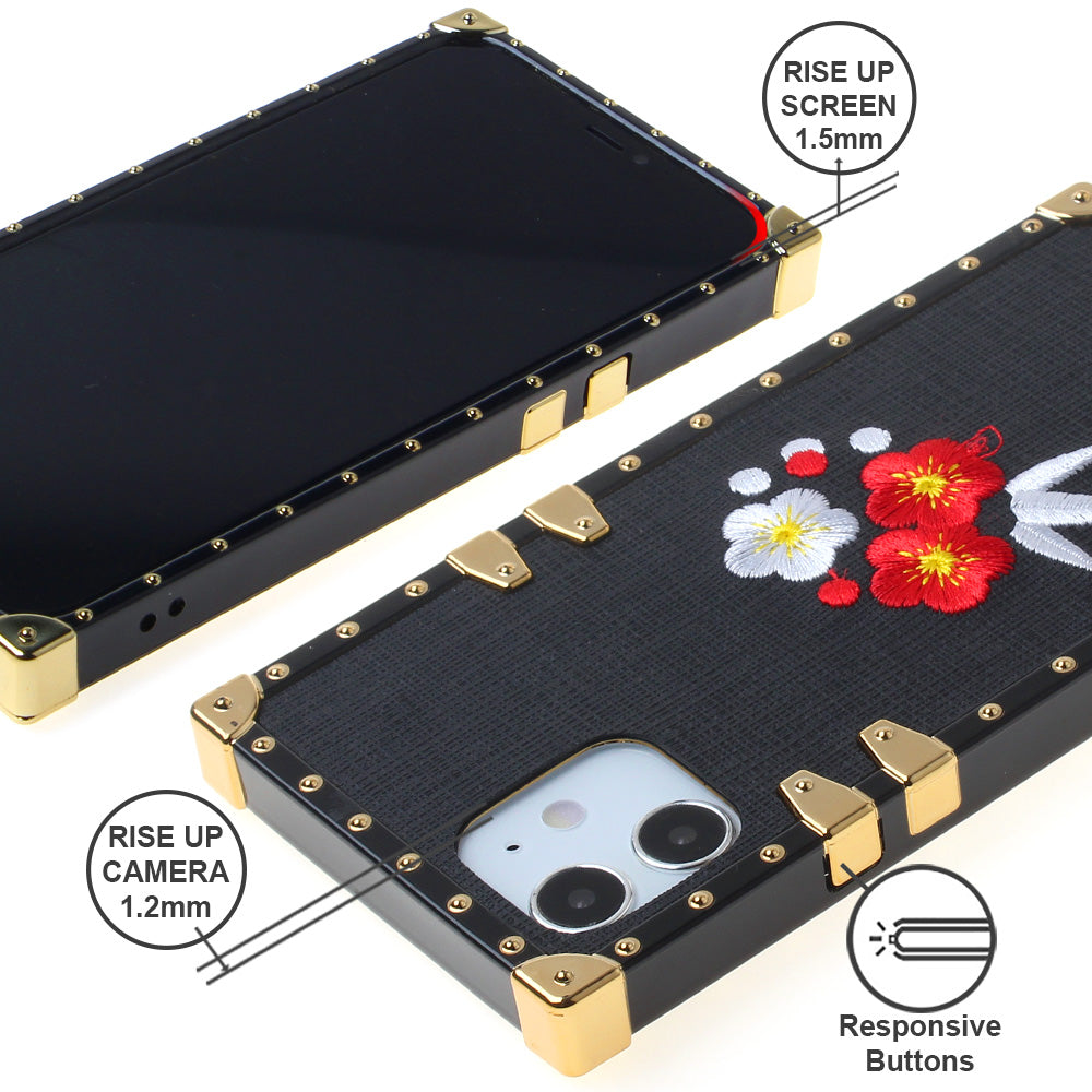 Iphone 12Pro Max ( 6.7 Inch) Design Case Flowers On Black