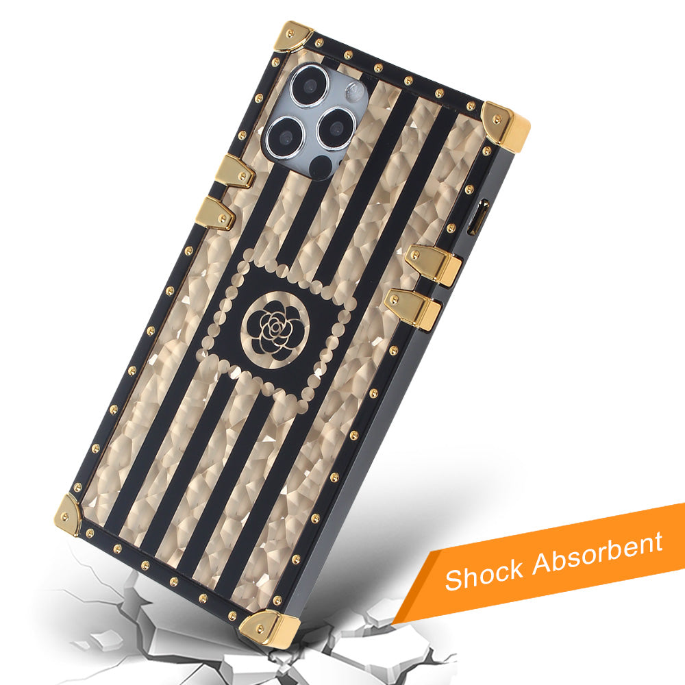 Iphone 12 / 12Pro (6.1 Inch) Design Case Gold Black Stripes